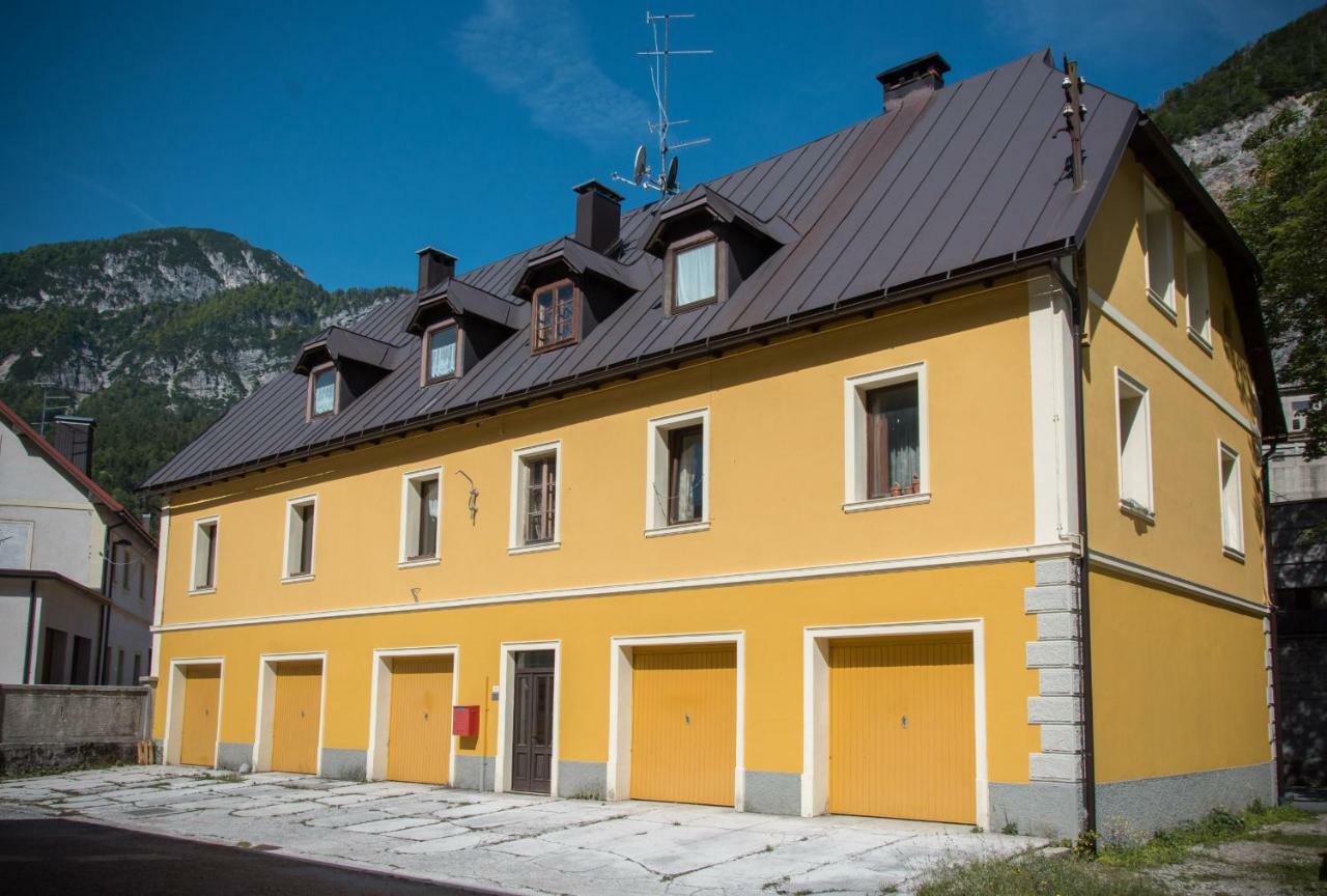 La Casa Di Davide - David Home Cave del Predil Exterior photo